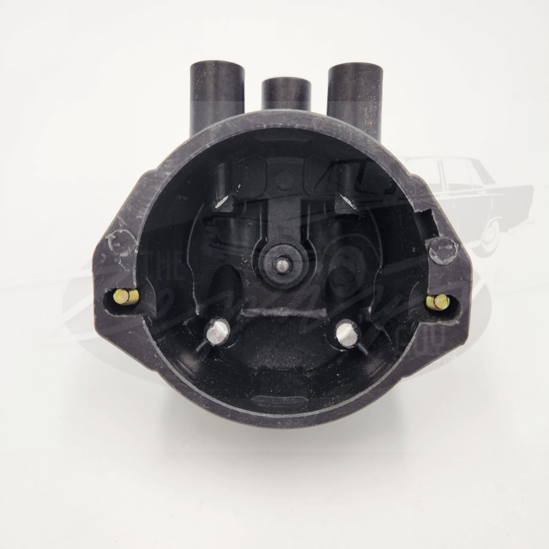thumbnail image 2 of Lucas DDB116 / GDC101 Side Entry Distributor Cap For Austin Healey 3000, Wolseley 2 of 5